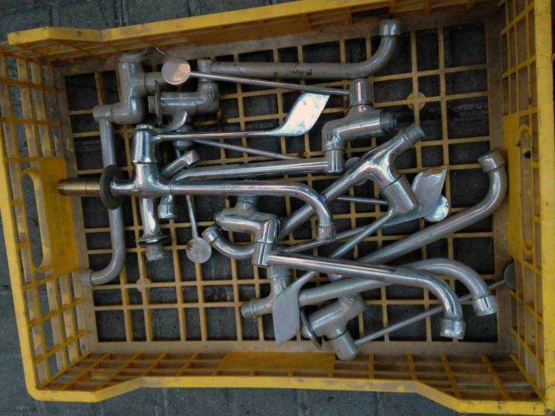 material ferreteria griferia electricidad consultar modelos y cantidades